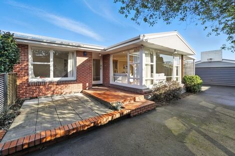 Photo of property in 215 Greers Road, Bryndwr, Christchurch, 8053
