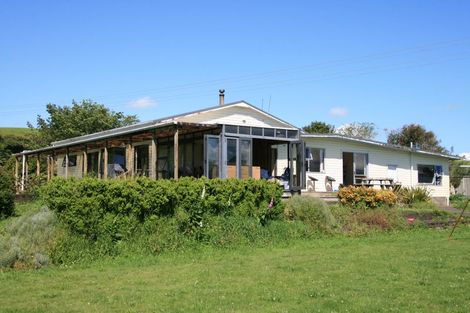 Photo of property in 1234 Richmond Road, Everett Park, Inglewood, 4389