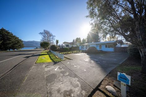 Photo of property in 14 Lakefront Drive, Te Anau, 9600