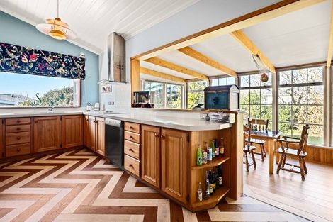 Photo of property in 21 Barrett Street, Westown, New Plymouth, 4310