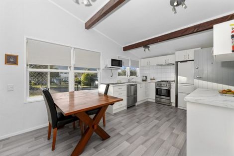 Photo of property in 22 Totaravale Street, Pukehangi, Rotorua, 3015