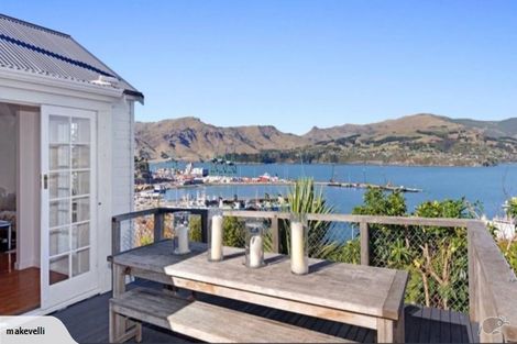 Photo of property in 7 Ticehurst Road, Lyttelton, 8082