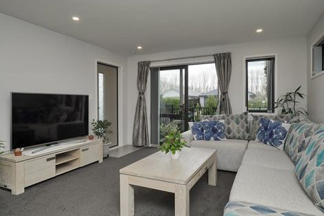 Photo of property in 58 Packard Crescent, Halswell, Christchurch, 8025