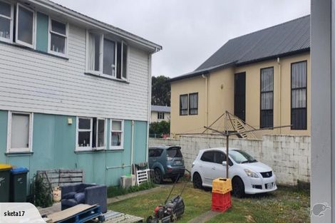 Photo of property in 6-8 Waihemo Street, Waitangirua, Porirua, 5024