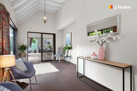 Photo of property in 220 South Road, Caversham, Dunedin, 9012