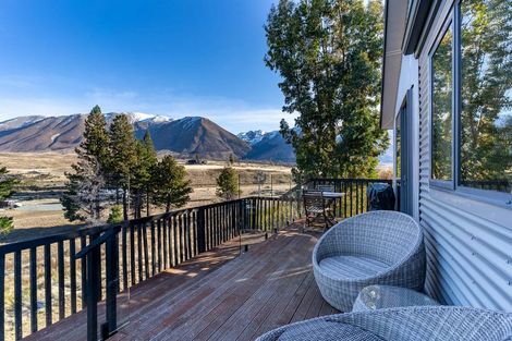 Photo of property in 76 Ohau Drive, Lake Ohau, Twizel, 9412
