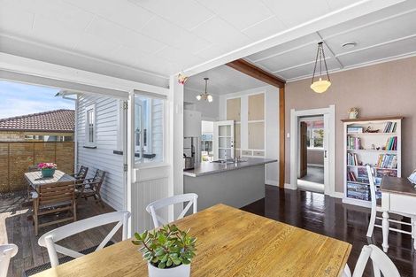 Photo of property in 72 Kenrick Street, Te Aroha, 3320