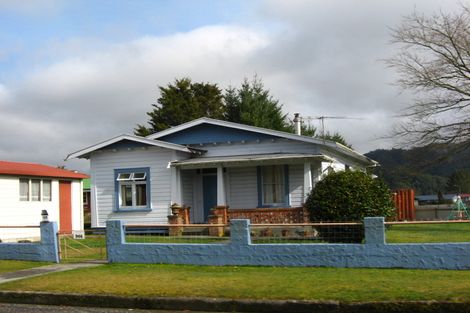 Photo of property in 18 Crampton Road, Reefton, 7830