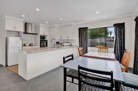 Photo of property in 74a Wilson Street, Hawera, 4610