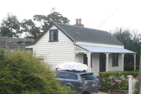 Photo of property in 18 Percy Street, Akaroa, 7520