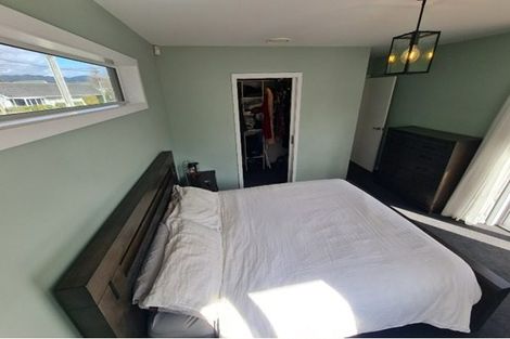 Photo of property in 21 Foster Street, Taita, Lower Hutt, 5011