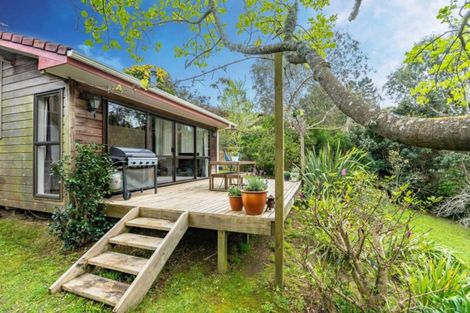 Photo of property in 27 Woolwich Close, Whitby, Porirua, 5024