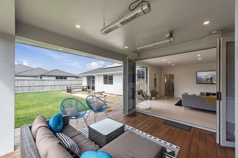 Photo of property in 5 Falcon Court, Flagstaff, Hamilton, 3210