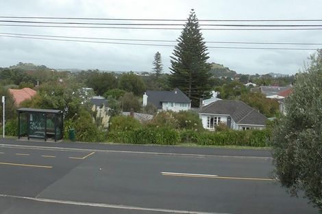 Photo of property in 1/20a Old Lake Road, Narrow Neck, Auckland, 0622