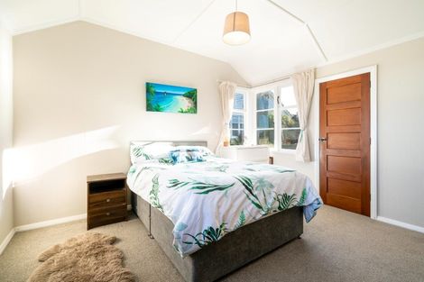 Photo of property in 37 Puketai Street, Andersons Bay, Dunedin, 9013