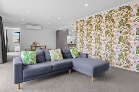 Photo of property in 1 Mitre Way, Solway, Masterton, 5810