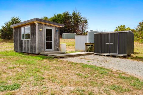 Photo of property in 306 Oneriri Road, Kaiwaka, 0573