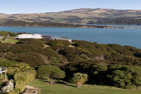 Photo of property in 5 Totara Drive, Duvauchelle, 7581