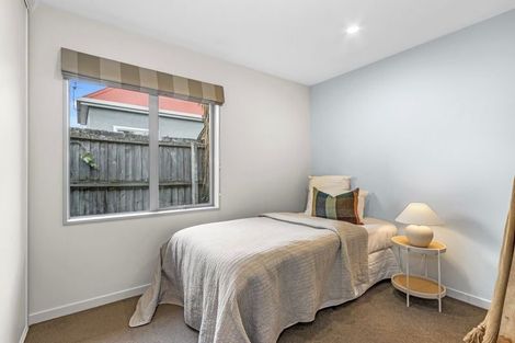 Photo of property in 6 Gresford Street, Edgeware, Christchurch, 8013