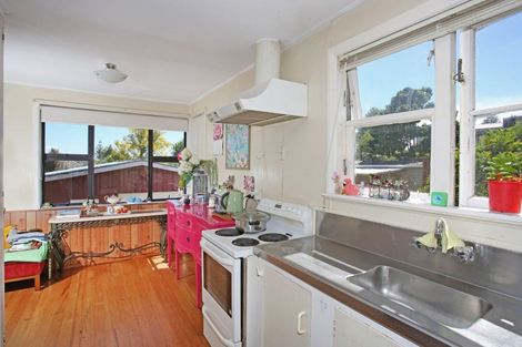 Photo of property in 15 Court Crescent, Panmure, Auckland, 1072