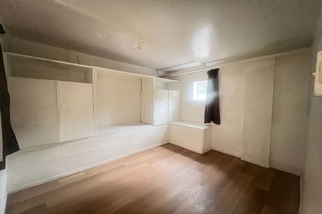 Photo of property in 38 Lanigan Street, Birkdale, Auckland, 0626