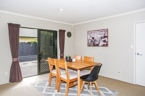 Photo of property in 3a York Street, Drury, 2113
