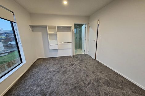 Photo of property in 4e Hepburn Road, Glendene, Auckland, 0602
