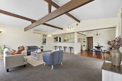 Photo of property in 24 Braid Road, St Andrews, Hamilton, 3200