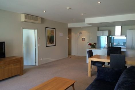 Photo of property in 33/8 Maunganui Road, Mount Maunganui, 3116