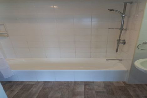 Photo of property in The Rennaissance, 5j/18 Ronwood Avenue, Manukau, Auckland, 2104