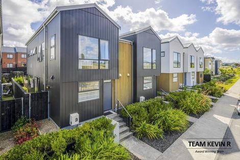 Photo of property in 6 Kapia Road, Westgate, Auckland, 0614