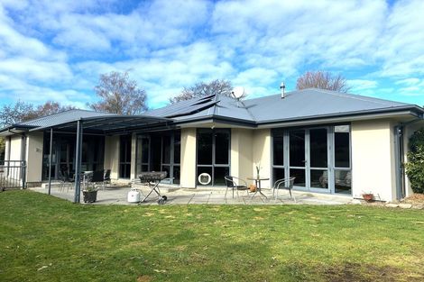 Photo of property in 65 Main North Road, Geraldine, 7930