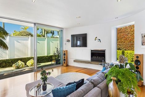 Photo of property in 14 Francis Street, Grey Lynn, Auckland, 1021