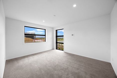 Photo of property in 17 Packer Road, Wanaka, 9382