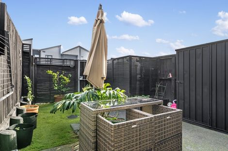 Photo of property in 14 Malcolm Calder Road, Hobsonville, Auckland, 0616