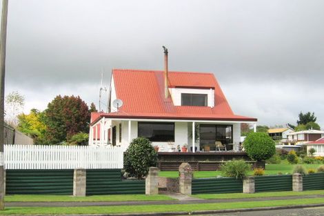 Photo of property in 14 Carson Street, Tokoroa, 3420