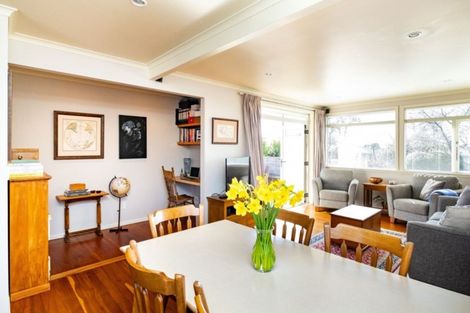 Photo of property in 53 Reynolds Road, Havelock North, 4130