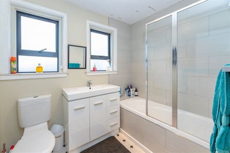 Photo of property in 32 Emmett Street, Shirley, Christchurch, 8013