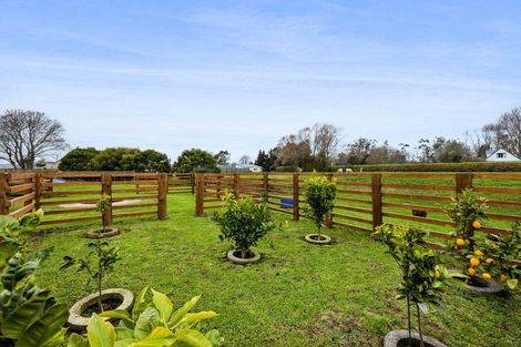Photo of property in 38 Ketemarae Road, Normanby, Hawera, 4675