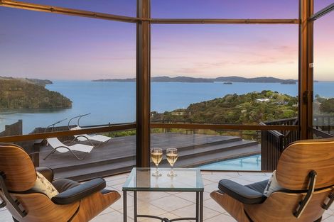 Photo of property in 4 Kotare Place, Sandspit, Warkworth, 0982