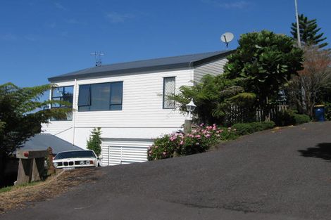 Photo of property in 10 Glenvar Close, Torbay, Auckland, 0630