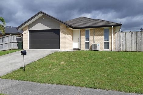 Photo of property in 4 Millbrae Place, Pokeno, 2402