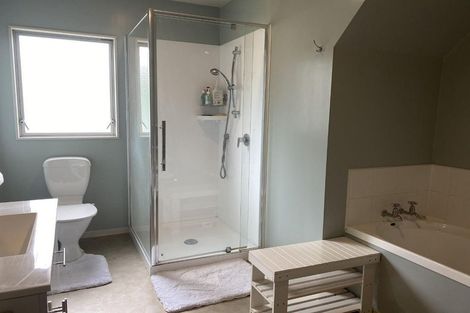 Photo of property in 38a Mahoe Street, Tawa, Wellington, 5028