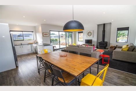 Photo of property in 30 Snowmass Drive, Ohakune, 4625