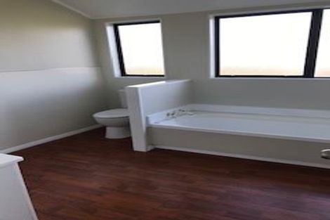 Photo of property in 222 Birdwood Road, Massey, Auckland, 0614