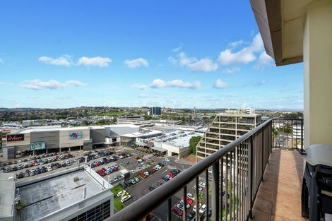 Photo of property in The Rennaissance, 15k/18 Ronwood Avenue, Manukau, Auckland, 2104
