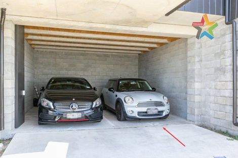 Photo of property in 12/52 High Street, Island Bay, Wellington, 6023