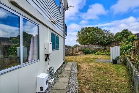Photo of property in 109a Gloaming Hill, Titahi Bay, Porirua, 5022