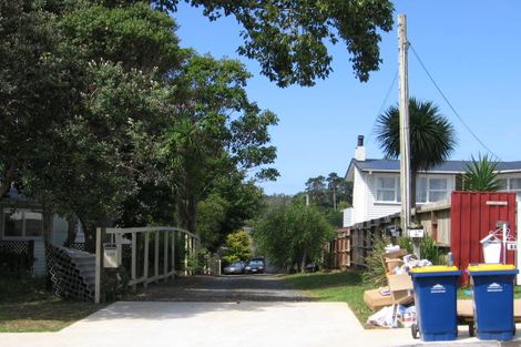 Photo of property in 2/135 Verbena Road, Birkdale, Auckland, 0626