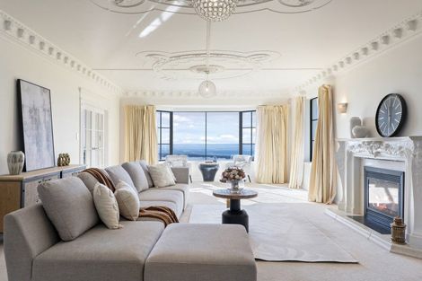 Photo of property in 70 Belleview Terrace, Mount Pleasant, Christchurch, 8081